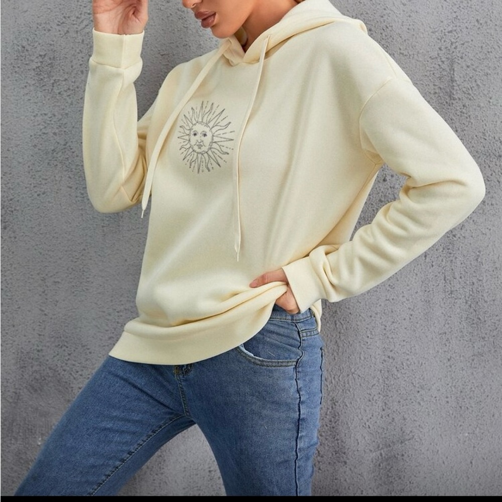 Drop shoulder Graphic Hoodie S - Picture 4 of 9